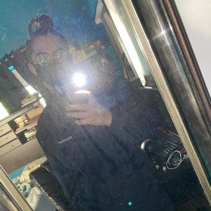 Meet your Posher, Adrian